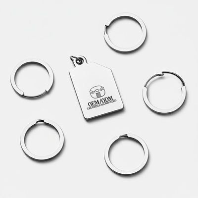 Dobra cena OEM/ODM Customized Logo Keychains for Customized Design Needs w Internecie